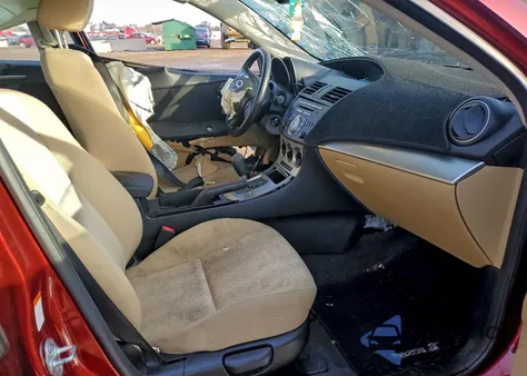 2010 Mazda 3 I z USA, uszkodzony, nr VIN JM1BL1SF3A1257396